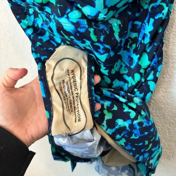 NWOT Swimsuits For All Swimsuit Size 14 - Picture 7 of 9